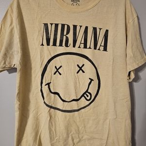 Good condition Nirvana shirt size L